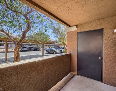 555 E Silverado Ranch Boulevard - Photo Thumbnail 3