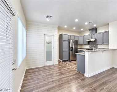8024 Painted Clay Avenue - Photo Thumbnail 11