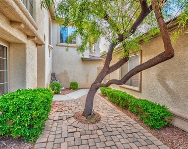 11409 Orazio Drive - Photo Thumbnail 2