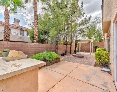 11409 Orazio Drive - Photo Thumbnail 5