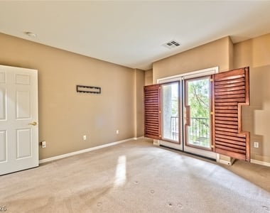 11409 Orazio Drive - Photo Thumbnail 14