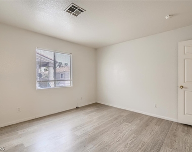 2200 Benmore Street - Photo Thumbnail 10