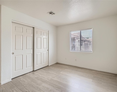 2200 Benmore Street - Photo Thumbnail 13