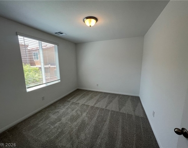 5340 Loxley Court - Photo Thumbnail 15