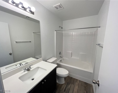 5340 Loxley Court - Photo Thumbnail 11
