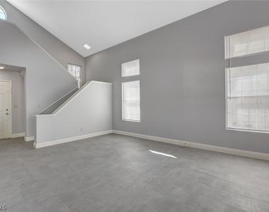 2513 Sea Venture Drive - Photo Thumbnail 4