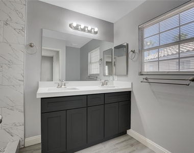 2513 Sea Venture Drive - Photo Thumbnail 21