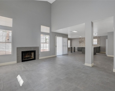 2513 Sea Venture Drive - Photo Thumbnail 6