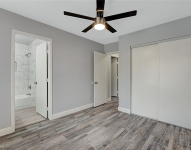 2513 Sea Venture Drive - Photo Thumbnail 27