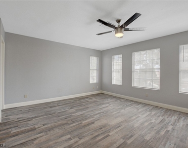 2513 Sea Venture Drive - Photo Thumbnail 17