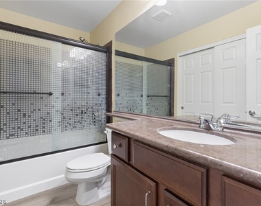 8194 Duncan Peak Court - Photo Thumbnail 12