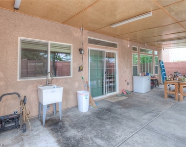 8194 Duncan Peak Court - Photo Thumbnail 20