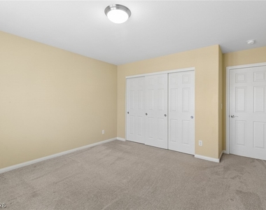 8194 Duncan Peak Court - Photo Thumbnail 17