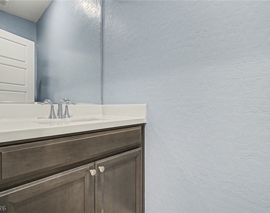3935 Henny Avenue - Photo Thumbnail 17