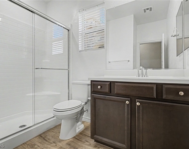 3935 Henny Avenue - Photo Thumbnail 33