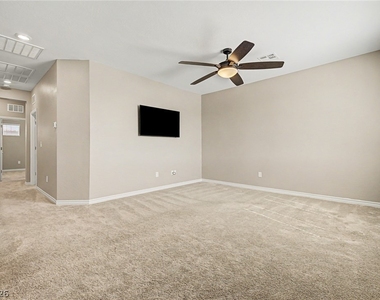 3935 Henny Avenue - Photo Thumbnail 19