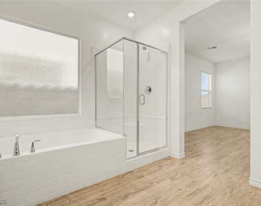 3935 Henny Avenue - Photo Thumbnail 27