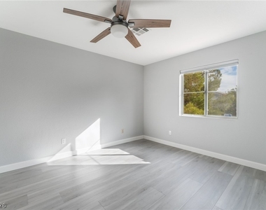 9920 Via Delores Avenue - Photo Thumbnail 28