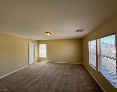 128 Snow Dome Avenue - Photo Thumbnail 13