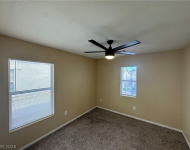 128 Snow Dome Avenue - Photo Thumbnail 16