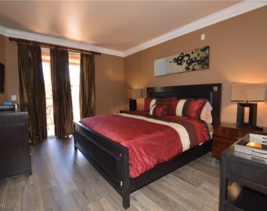 220 E Flamingo Road - Photo Thumbnail 8