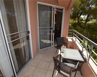 220 E Flamingo Road - Photo Thumbnail 10