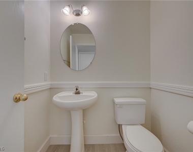 10369 Bent Willow Avenue - Photo Thumbnail 40