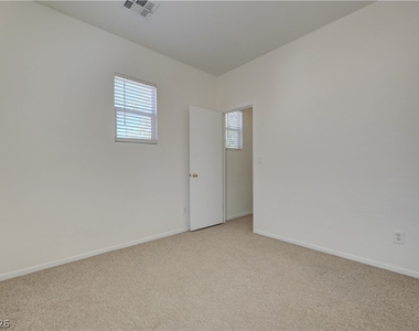 10369 Bent Willow Avenue - Photo Thumbnail 38