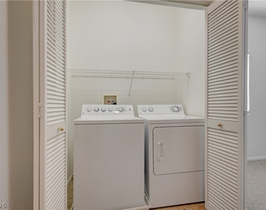 10369 Bent Willow Avenue - Photo Thumbnail 41