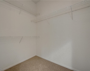10369 Bent Willow Avenue - Photo Thumbnail 39