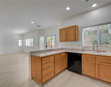 10369 Bent Willow Avenue - Photo Thumbnail 10