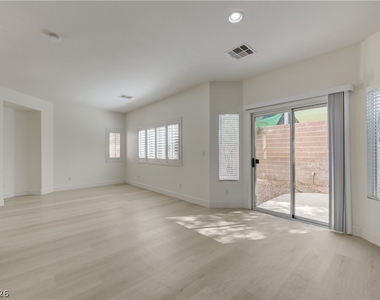 10369 Bent Willow Avenue - Photo Thumbnail 18