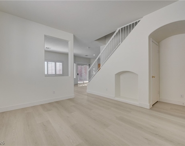 10369 Bent Willow Avenue - Photo Thumbnail 22