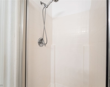 9975 Peace Way - Photo Thumbnail 22