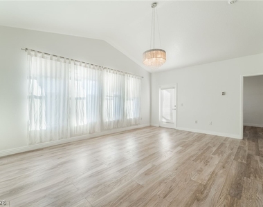 9975 Peace Way - Photo Thumbnail 6