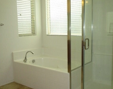 6363 Dundock Avenue - Photo Thumbnail 21