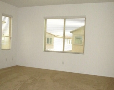 6363 Dundock Avenue - Photo Thumbnail 18