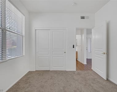 912 Duckhorn Court - Photo Thumbnail 26