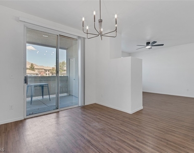 912 Duckhorn Court - Photo Thumbnail 16