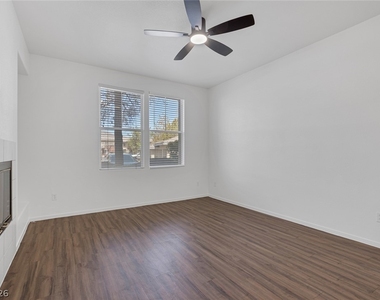 912 Duckhorn Court - Photo Thumbnail 7