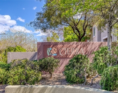 912 Duckhorn Court - Photo Thumbnail 33
