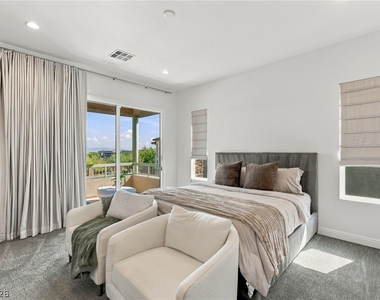 11280 Granite Ridge Drive - Photo Thumbnail 22