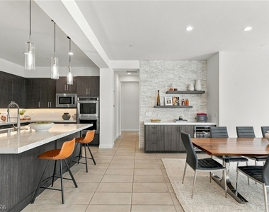 11280 Granite Ridge Drive - Photo Thumbnail 13