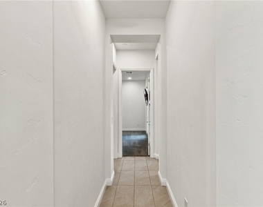 11280 Granite Ridge Drive - Photo Thumbnail 21
