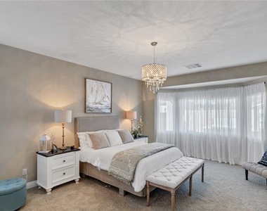 4820 S Adriano Way - Photo Thumbnail 8