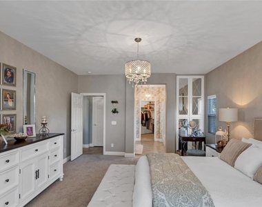 4820 S Adriano Way - Photo Thumbnail 9