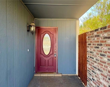 7805 Aplin Avenue - Photo Thumbnail 1
