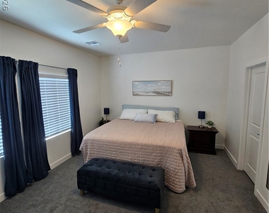11468 Roaring Peak Drive - Photo Thumbnail 18