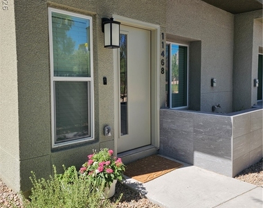 11468 Roaring Peak Drive - Photo Thumbnail 2