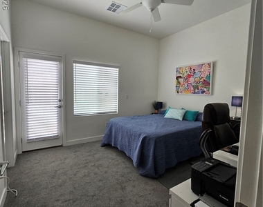 11468 Roaring Peak Drive - Photo Thumbnail 13